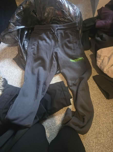 Photo of free Kid clothes 8-9 years old (LS4 Burley) #2