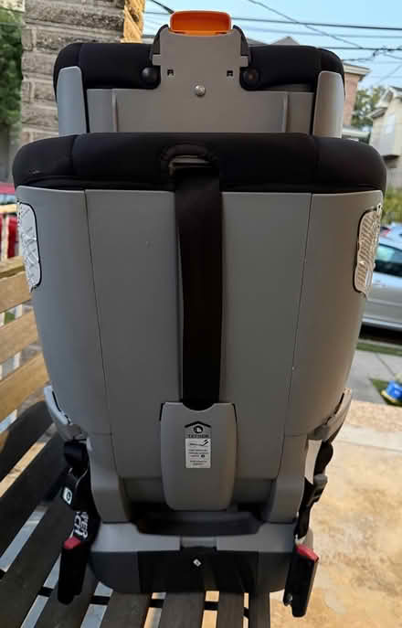 Photo of free Child car seat (Fort Lee NJ) #3