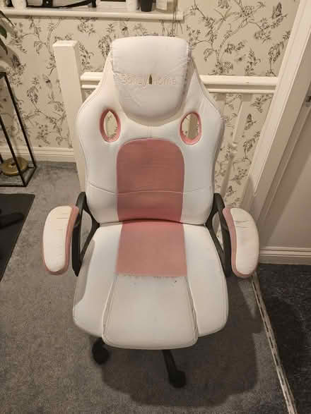 Photo of free Gaming chair (Stechford B33) #2