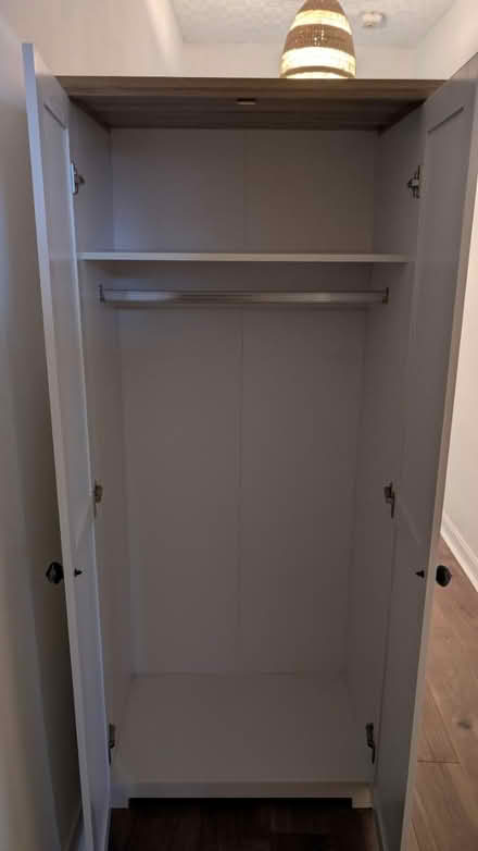 Photo of free White wardrobe (Reddish SK5) #2