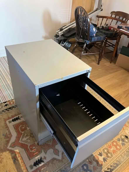 Photo of free Bisley 2 drawer Filing Cabinet with key (Horspath OX33) #2