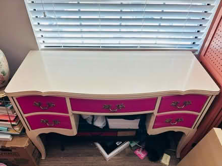 Photo of free Vanity table with mirror (North Hollywood) #2
