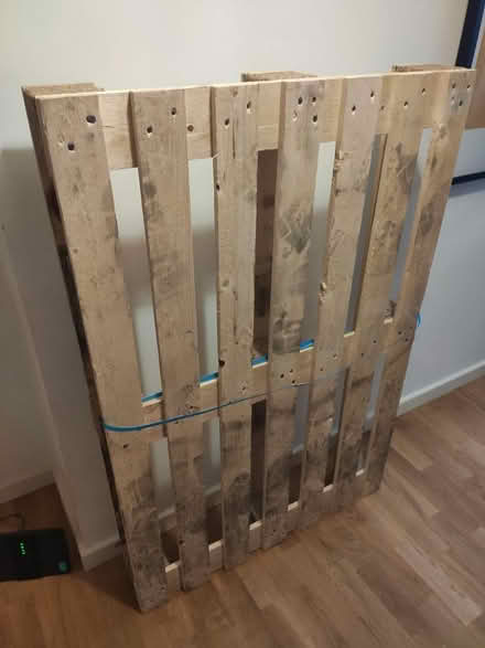 Photo of free Wood pallets (Se5) #1