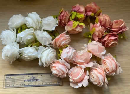 Photo of free Wedding cake artificial flowers (Adel LS16) #1