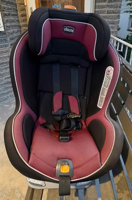 Photo of free Child car seat (Fort Lee NJ) #1