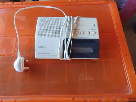 Photo of free Alarm clock radio 📻 (Kidlington OX5) #1