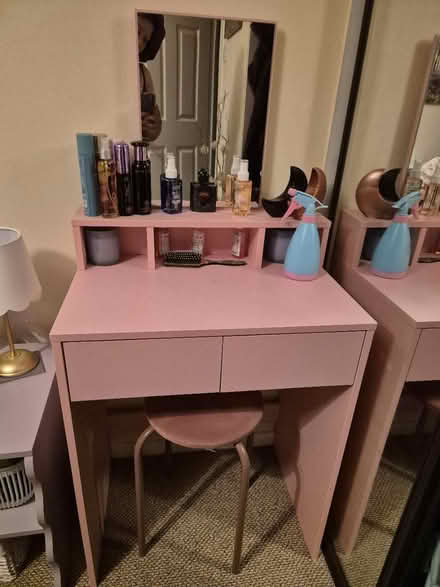 Photo of free Dressing table and stool (Drayton PO6) #1