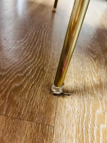 Photo of free Green “velvet” chair (amazon) (North Hollywood) #4