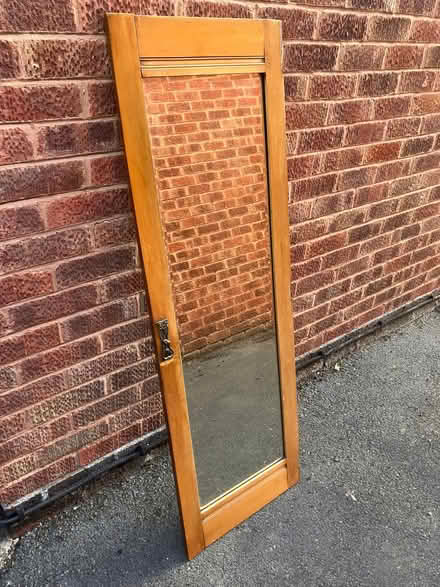 Photo of free Vintage Mirror (Pedmore Fields DY9) #1