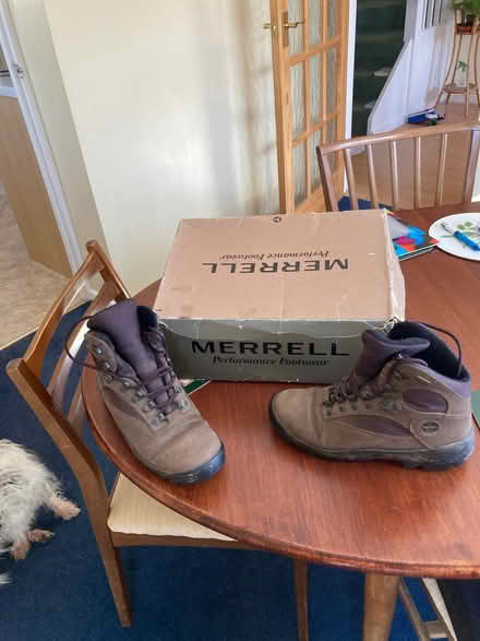 Photo of free leather walking boots by Merrell size 6. (Upper Radley OX14) #1