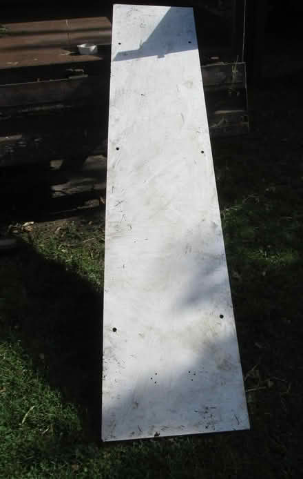 Photo of free Wood shelf (OX11 Harwell) #1