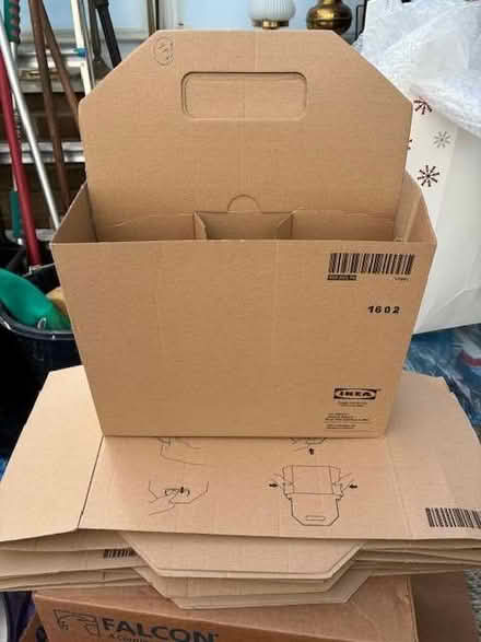 Photo of free Boxes for storing/moving glasses/mugs/plates (Headington Quarry OX3) #1