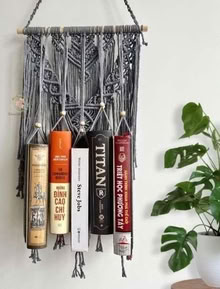 Photo of free Books on offer: CRAFTS and HOBBY :) updated: 13th Oct (Gilmerton EH17) #1