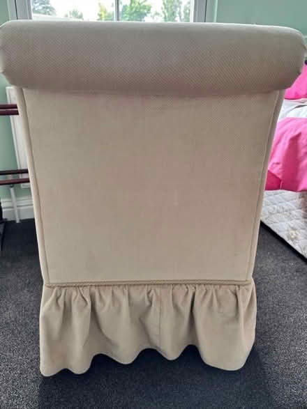 Photo of free Small Chair (CT14) #2