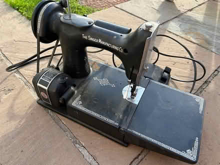 Photo of free Singer sewing machine (Long Sutton, Nr Langport) #3