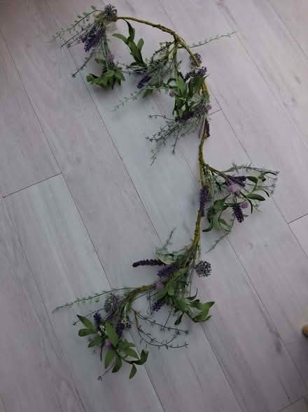 Photo of free Garland (Beaumont LA1) #2