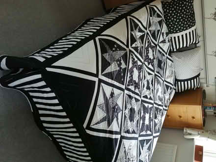 Photo of free Patchwork Quilt (Stone Cross BN24) #1