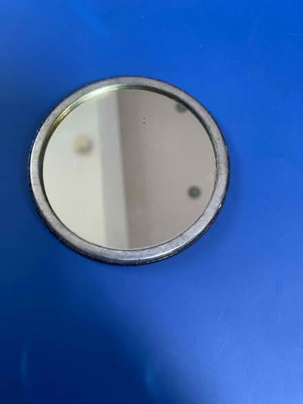 Photo of free Mirror (N14 Oakwood Park) #1