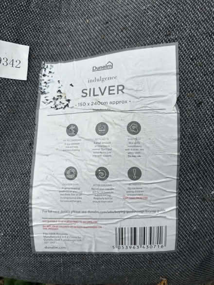 Photo of free Dunelm Large grey rug (Abingdon OX14) #2