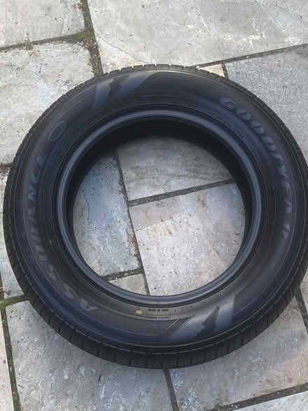 Photo of free Tire nearly new (Nr Fresh Pond & Mt Auburn Cem.) #1