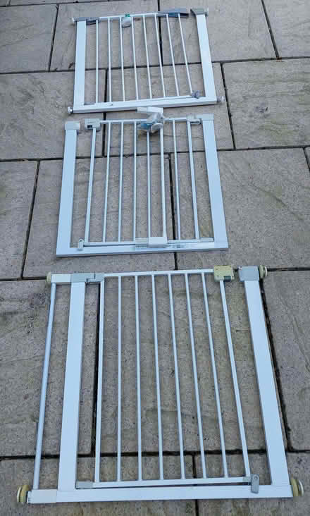 Photo of free Opening Stair/Safety Gates For Baby/Toddler/Pet (Top Amersham HP6) #1