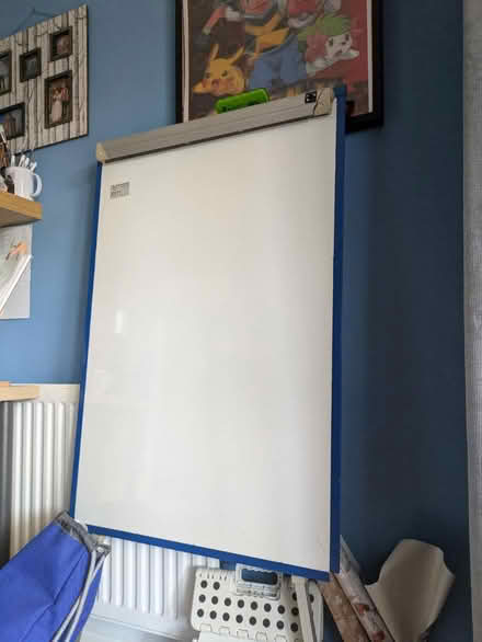 Photo of free White board/Presentation board (Taunton) #1