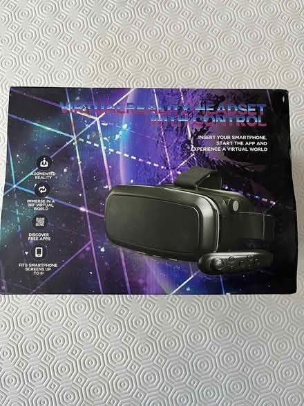 Photo of free Virtual Reality Headset with Control (Old Malden KT4) #1