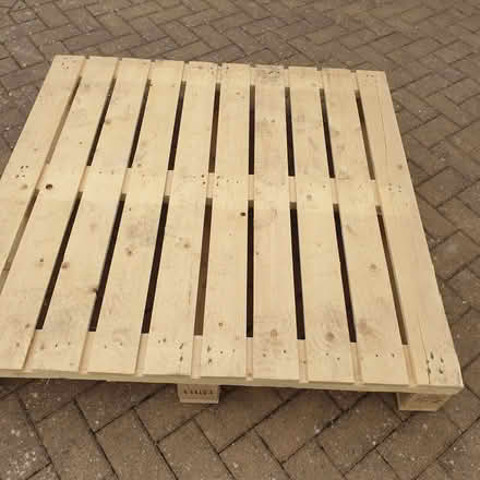 Photo of free heavy pallet (Northop Hall CH7) #1