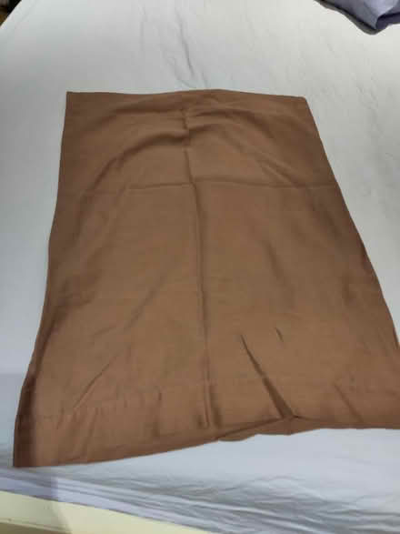 Photo of free Pillow case (E14 9FE) #1