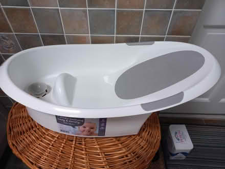 Photo of free Baby bath (Berrier CA11) #1