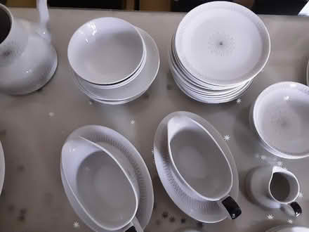 Photo of free Morning star dinner and tea set (Ashurst Wood RH19) #3