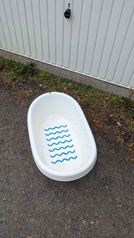 Photo of free Baby bath (BA1) #1