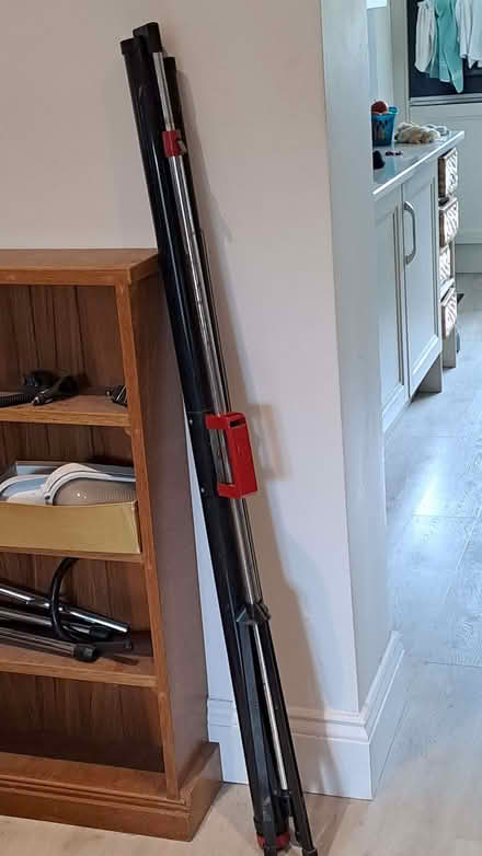 Photo of free Projector screen 4x4ft (Benson OX10) #2