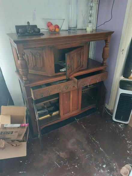 Photo of free Sideboard/cabinet (TW14 Feltham) #2