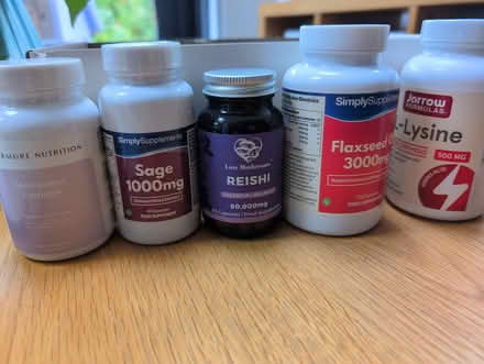 Photo of free More dietary supplements (L18) #1