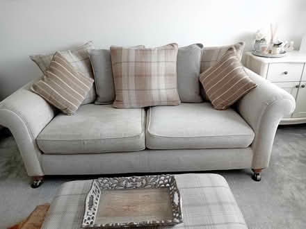 Photo of free 3 piece suite (Hemingfield Barnsley S73) #3