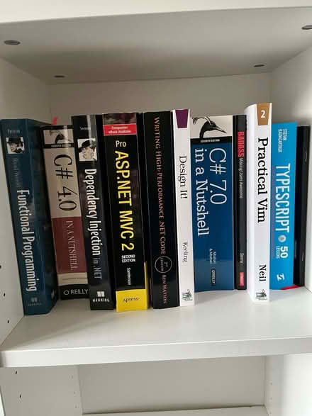 Photo of free Bunch of tech programming mostly books (Fairfield LA1) #1