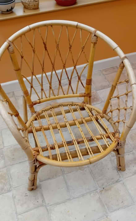 Photo of free Conservatory seating (Cam GL11) #3