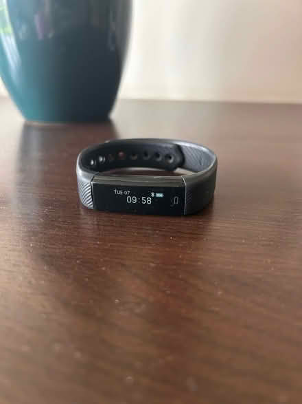 Photo of free Fit Bit Style Watch (Winkfield Row SL5) #2