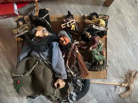 Photo of free Halloween witches (CB4) #1