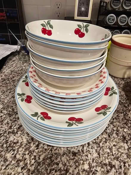 Photo of free Dishes with cherry design (Camden parc) #1