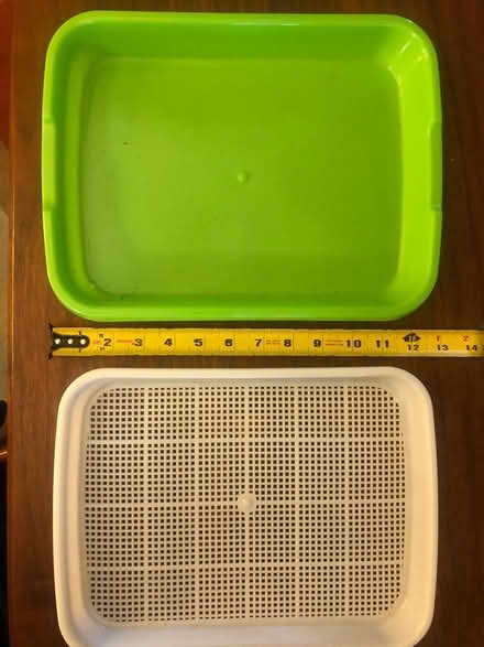 Photo of free Plastic trays (Capitol Hill) #1