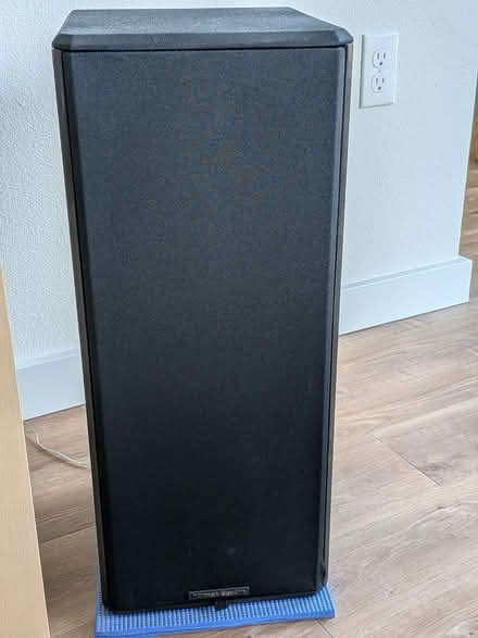 Photo of free Digital Receiver + Stereo Speakers (Near Downtown Bellevue Park) #1