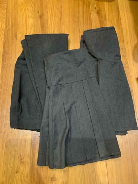 Photo of free George school uniform 7-8 (Broadgate PR1) #2