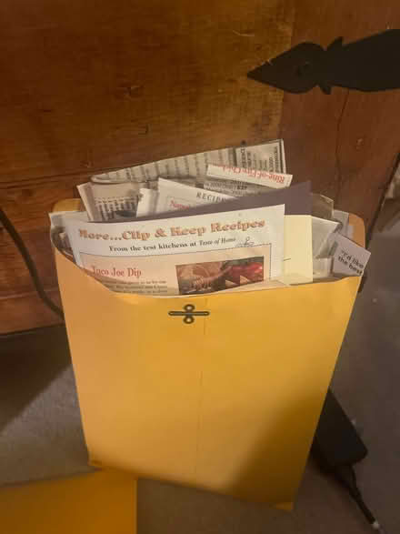 Photo of free 3 Manila Envelopes Full of Recipes (Lakewood) #3