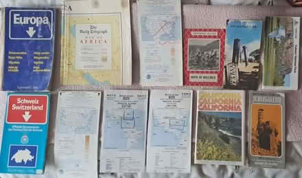 Photo of free Cleection of maps and tourist guides (Little Chalfont HP6) #2