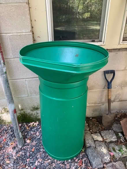 Photo of free Leaf funnel (Lexington) #1