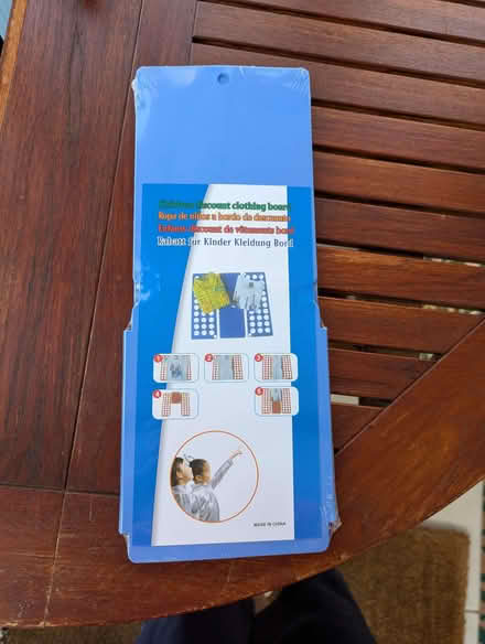 Photo of free Child's T-Shirt Folder (ME9) #1