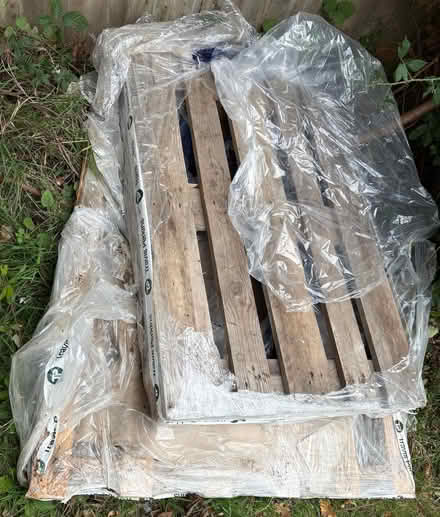 Photo of free A Couple of Wooden Pallets – Ladys Gift Road, TN4 0JT (Southborough TN4) #1