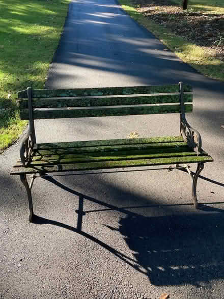 Photo of free rustic park bench (4028 Welker Avenue) #1